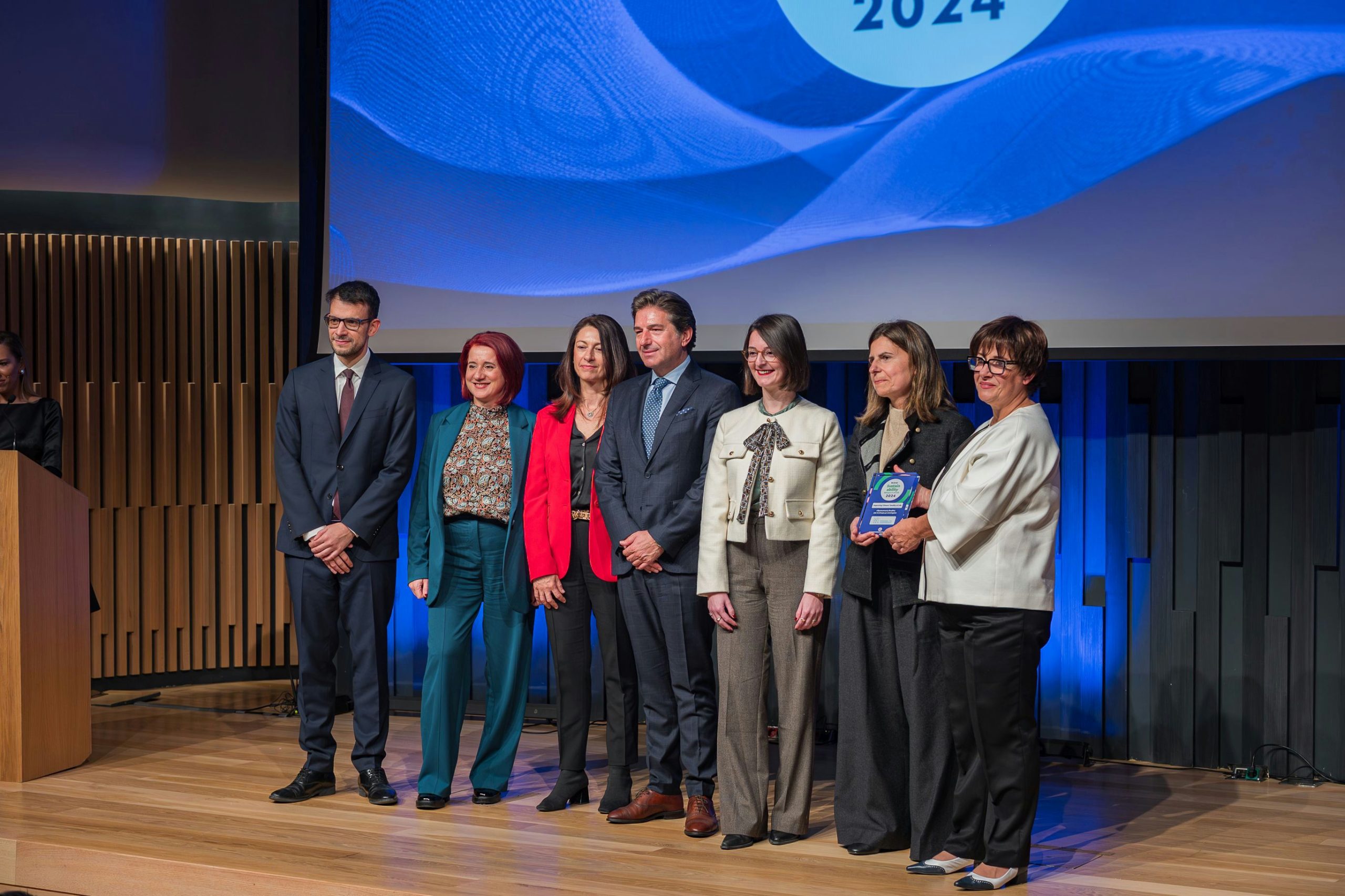 “Information Society” was given an award for its work at the recent Bravo Sustainability Dialogue & Awards
