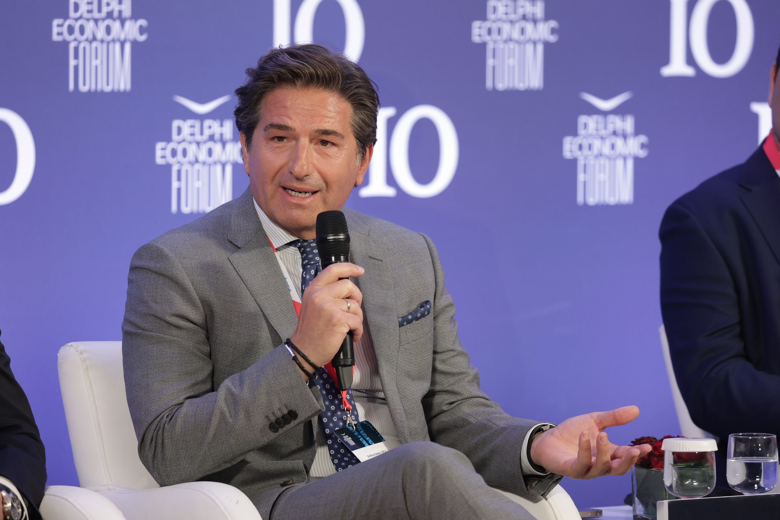 Dimitrios Giantsis at the Delphi Economic Forum: “The Information Society is currently implementing 240 projects”