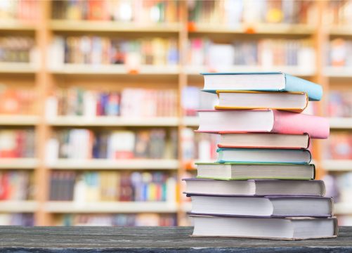 Opened,Book,On,A,Pile,Of,Old,Books,,Panorma,,Good Opened,Book,On,A,Pile,Of,Old,Books,,Panorma,,Good